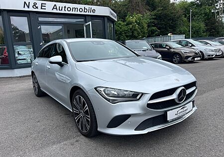 Mercedes-Benz CLA 220 d Shooting Brake *1. Hand*
