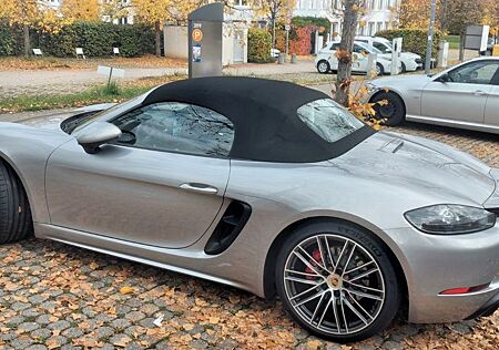 Porsche Boxster gebraucht kaufen Porsche Boxster 4.0 GTS, GT silber, Approved neu