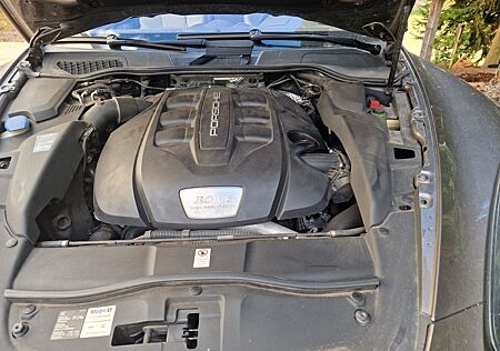Porsche Cayenne Diesel -