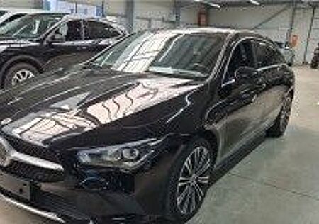Mercedes-Benz CLA 220 Shooting Brake CLA 220d Shooting Brake PANO*WIDE*RÜCKKAM*LED