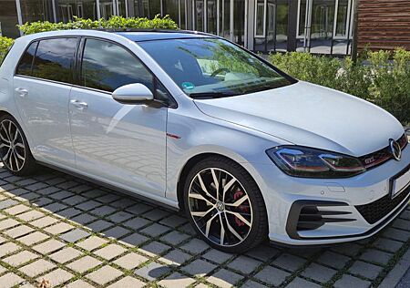 VW Golf Volkswagen VII GTI Perform.+ACC+Alcantara+AHK+Pano+19'