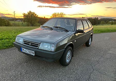 Lada Samara 1.5 2109 21093 5 trg. 1 Hand H-Zul.