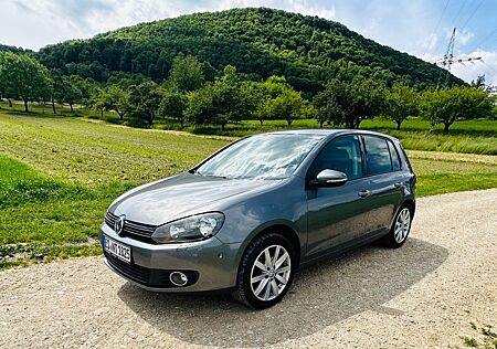 VW Golf Volkswagen 1.2 TSI Team SelbstparkAssistent/TÜV02/2027