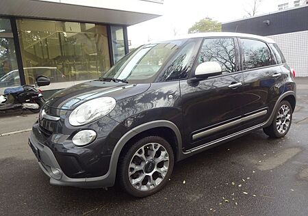 Fiat 500L Trekking Rock N Road Edition