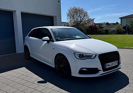 Audi A3 2.0 TDI S tronic S line Sportback S line