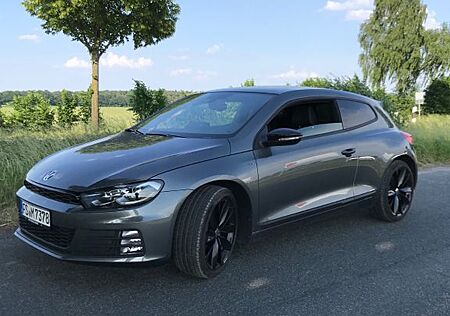 VW Scirocco Volkswagen 2.0 TSI