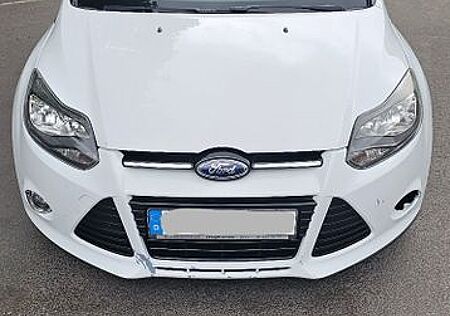 Ford Focus 2,0TDCi 120kW Champions Edition Turnie...