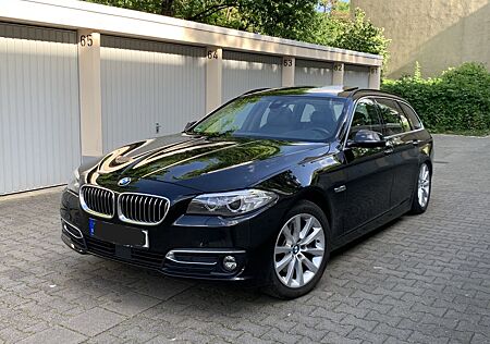 BMW 525d xDrive Touring A Luxury Line Panorama