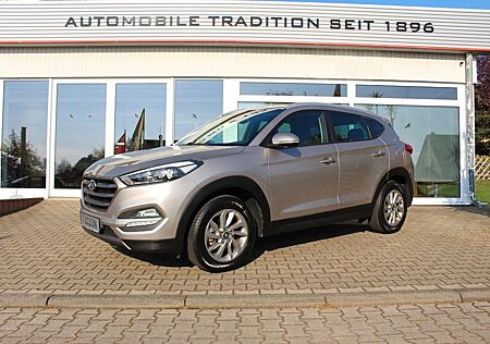 Hyundai Tucson Intro Edition 4WD NAVI KAMERA SITZHG TOP