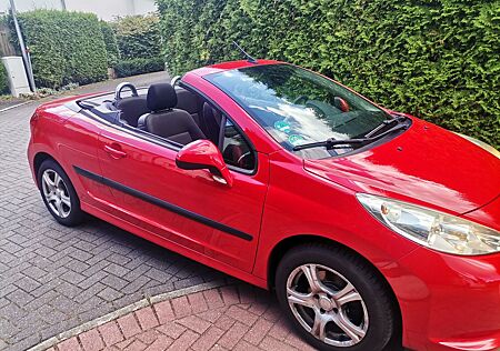 Peugeot 207 CC Platinum 120 Platinium