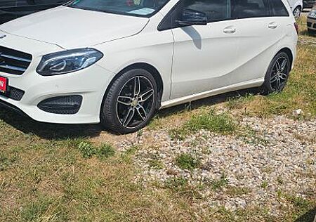 Mercedes-Benz B 200 B -Klasse