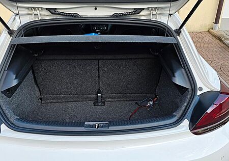 VW Scirocco Volkswagen 1.4 TSI -