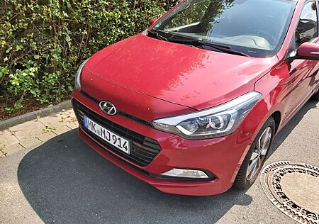 Hyundai i20 1.0 T-GDI 88kW YES! Plus YES! Plus TÜV 06/26