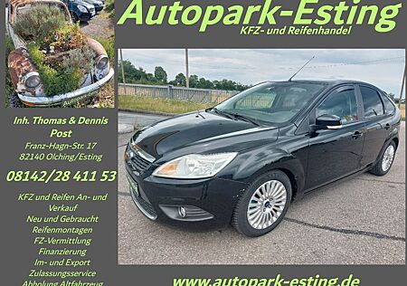 Ford Focus Lim. Ghia 1.8 Klimaaut.NaviTempAlu