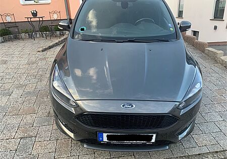 Ford Focus 1,0 EcoBoost 92kW ST-Line Turnier ST-Line