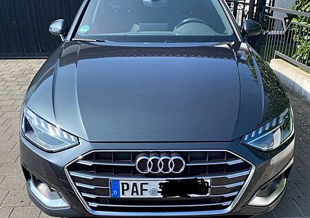 Audi A4 Avant S tronic advanced s-line