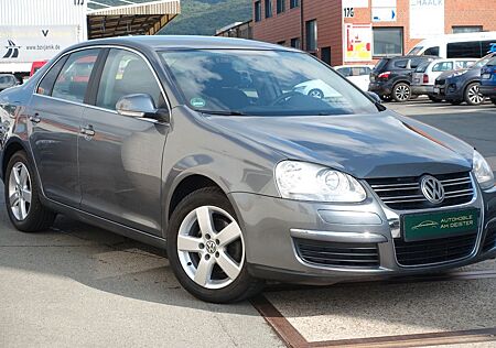 VW Jetta Volkswagen V Comfortline*KLIMA*PDC*TEMPOMAT*KETTE-NEU