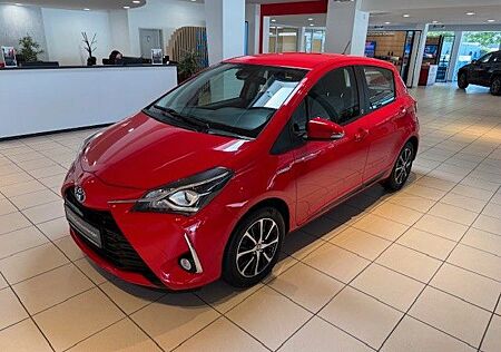 Toyota Yaris Hybrid Team D