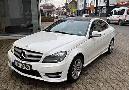 Mercedes-Benz C 250 Sport Coupé Autom. Sport
