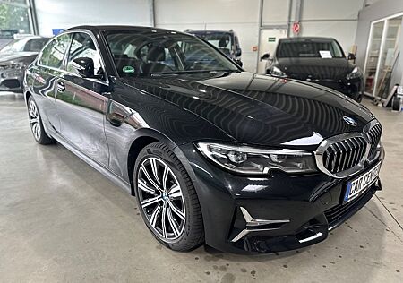 BMW 320 i Lim. Luxury Line Navi|LED|Kamera|Keyless