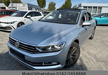VW Passat Volkswagen Lim. ComfortlineLED Panorama ACC