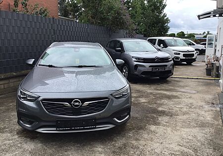Opel Insignia B Country Tourer Exclusive 4x4