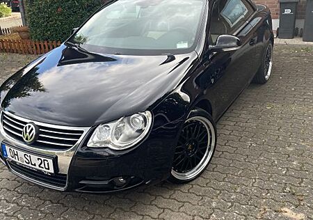 VW Eos Volkswagen 2.0 TSI DSG Standard