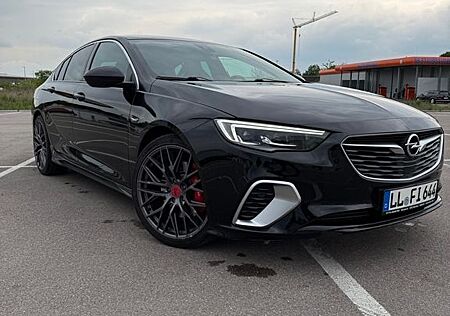 Opel Insignia GSI Auto 4x4 GS gute Ausstattung