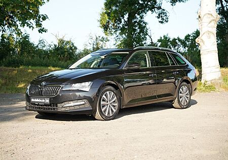 Skoda Superb COMBI STYLE 2.0 TDI DSG COLUMBUS+STANDHZG
