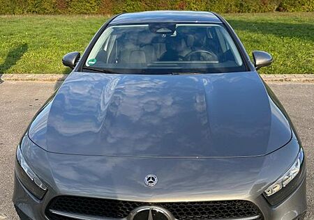 Mercedes-Benz A 250 Mercedes e DCT - wie neu kaum gefahren