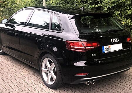 Audi A3 35 TFSI S tronic sport Sportback NAVI AHK