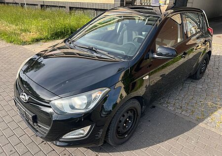 Hyundai i20 1.2 Trend *1.Hand*