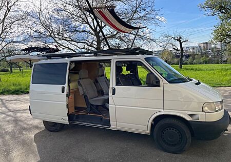 VW T4 Volkswagen SYNCRO 2.5l (Camper)