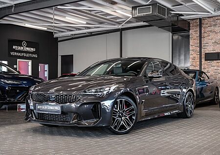 Kia Stinger GT 4WD|HEAD-UP|PANO|H&K|BREMBO|MEORY|ACC