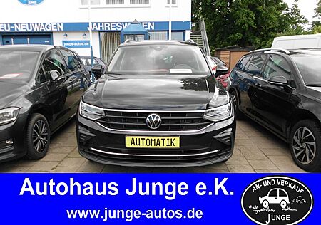 VW Tiguan Volkswagen Active TDI DSG AHK schw. SHZ EPH