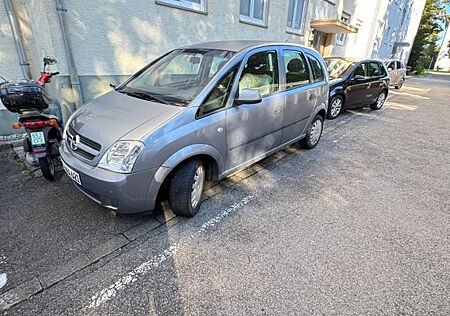 Opel Meriva 1.8 -
