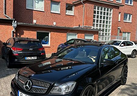 Mercedes-Benz C 180 Coupé -