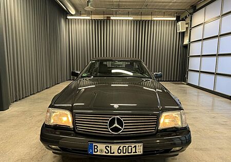 Mercedes-Benz SL 600 LIKE NEW