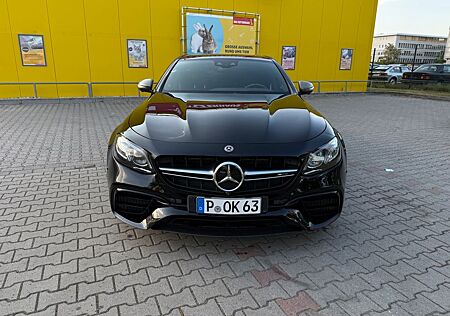 Mercedes-Benz E 63 AMG Mercedes-AMG E 63 S 4MATIC+ Autom. ...