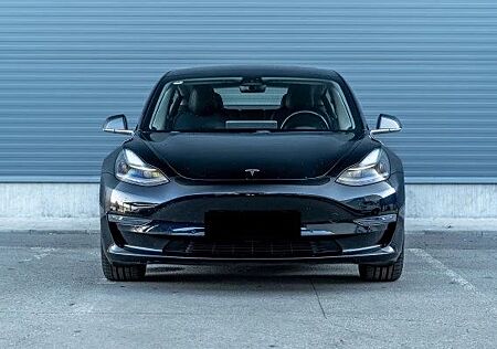 Tesla Model 3 Long Range - Allrad - Garantie(n) - Gutachten