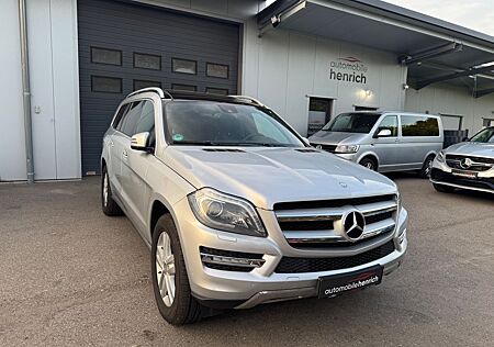 Mercedes-Benz GL 500 BlueEff 4Matic,Pano,Fond TV,7-Sitze,H&K