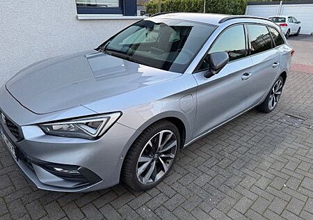 Seat Leon 1.4 e-HYBRID FR DSG Sportstourer FR