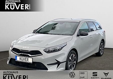 Kia Cee'd Sportswagon 1.0 T-GDi DCT Navi+GRA+Shzg+PD