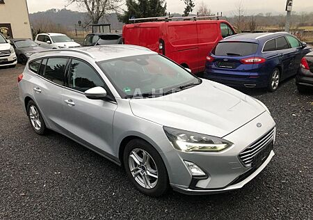 Ford Focus 1,5 EcoBlue 88kW Titanium Turnier*NAVI*LED