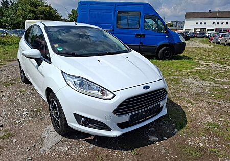 Ford Fiesta Titanium