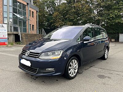 Volkswagen Sharan HighlineBMT"7-Sitzer"R-Kamera"Standheizu"