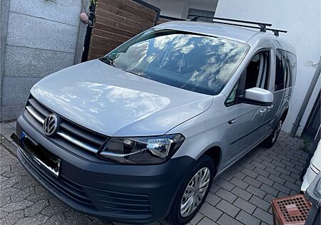 VW Caddy Volkswagen Maxi