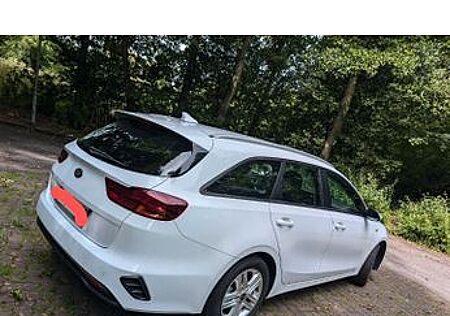 Kia Cee'd / Ceed 1.5 T-GDI GT Line SW GT Line