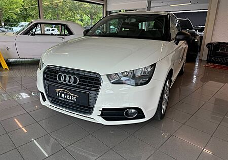Audi A1 attraction HU/AU NEU SCHECKHEFT