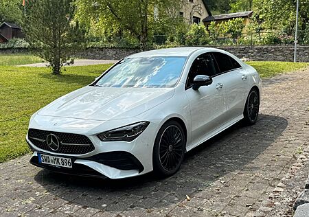 Mercedes-Benz CLA 250 4MATIC DCT -